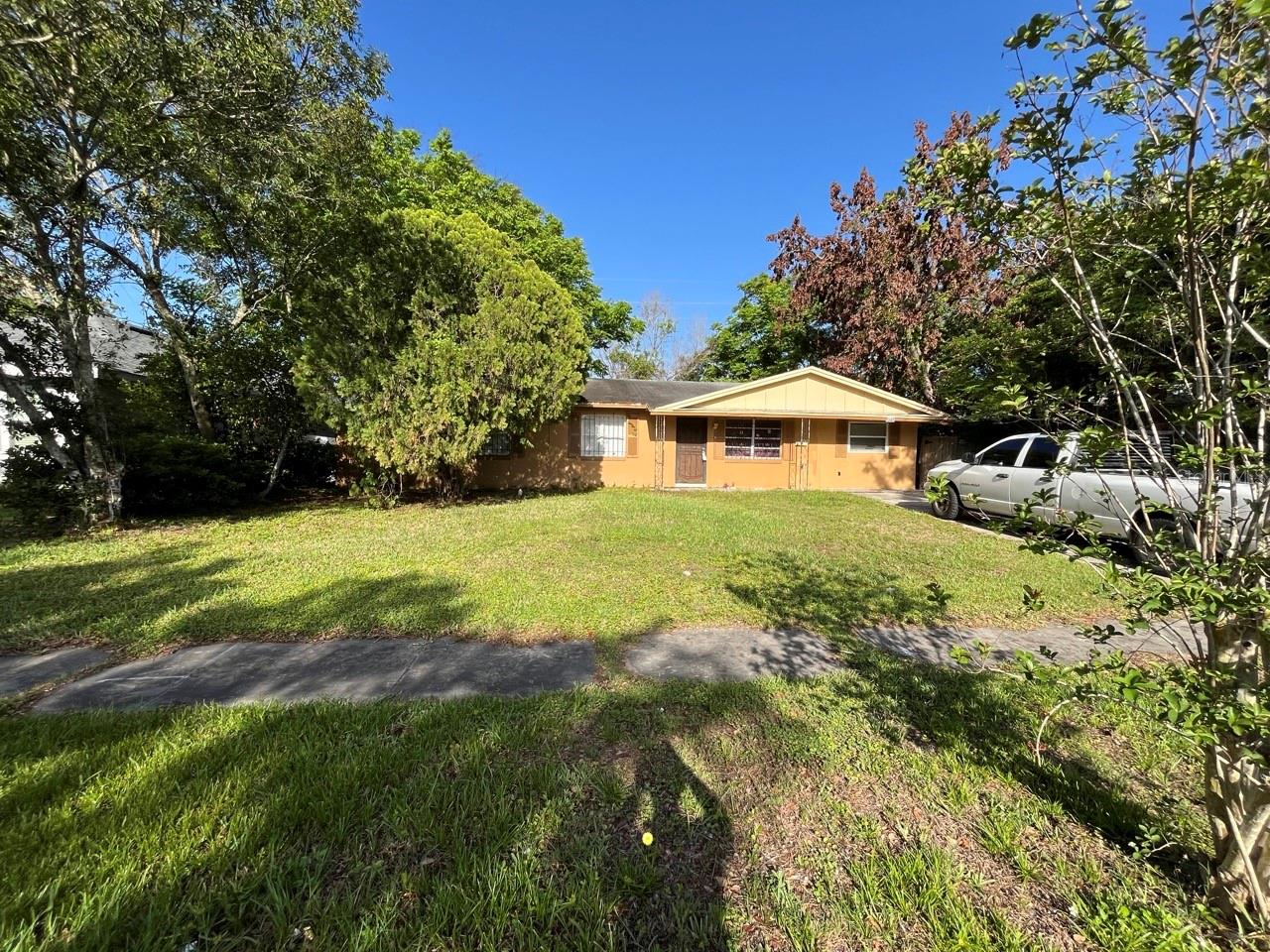 RICHMOND HEIGHTS - Residential