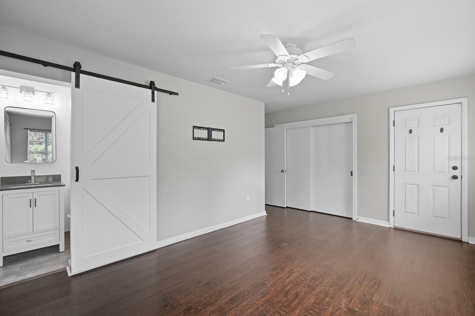 LAKEVIEW HIGHLANDS - Residential