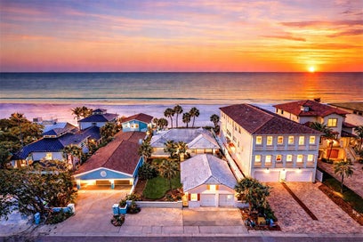 18206 SUNSET BOULEVARD REDINGTON SHORES FL 33708