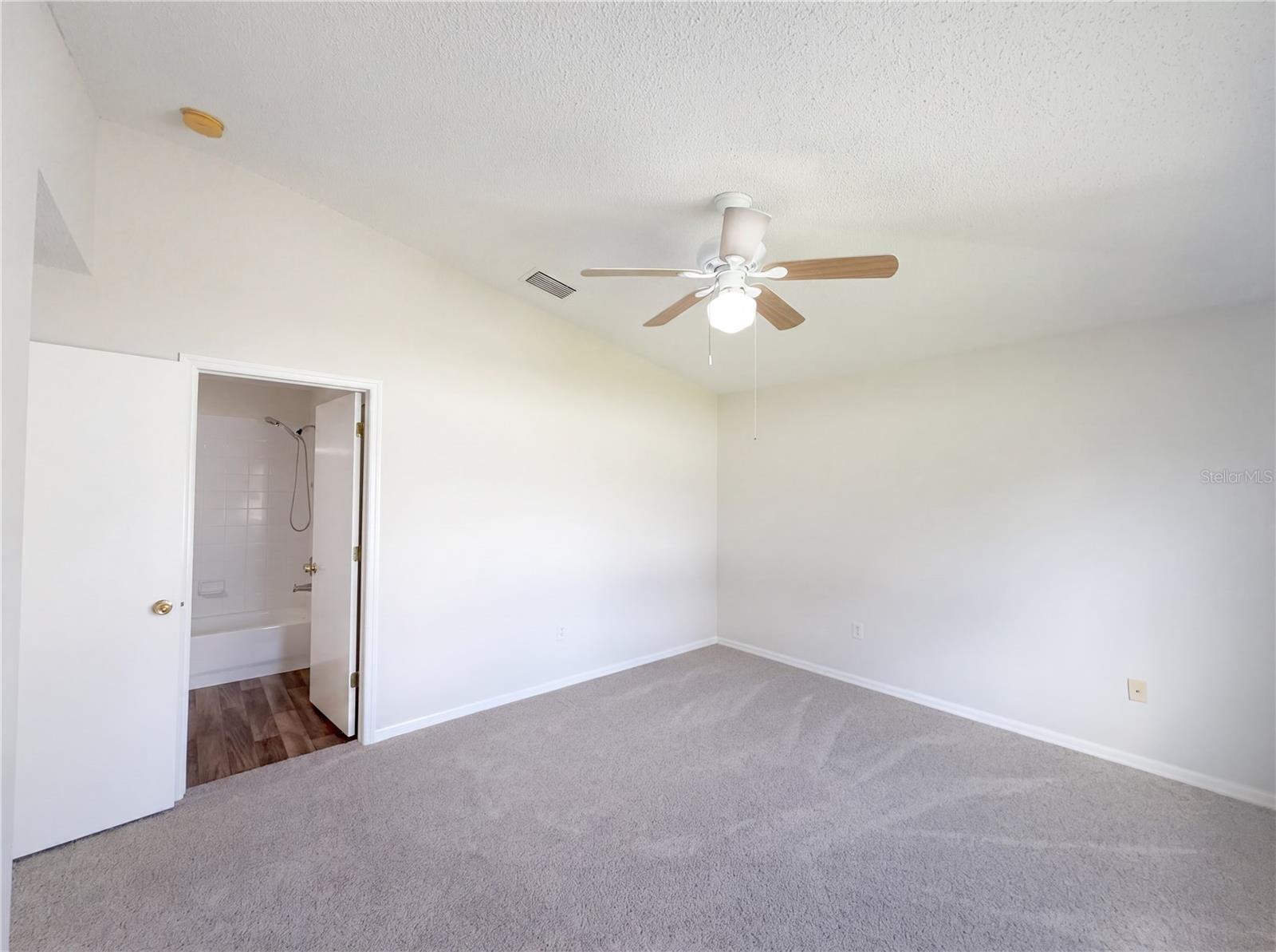 COUNTRY HILLS EAST UNIT NINE - Residential