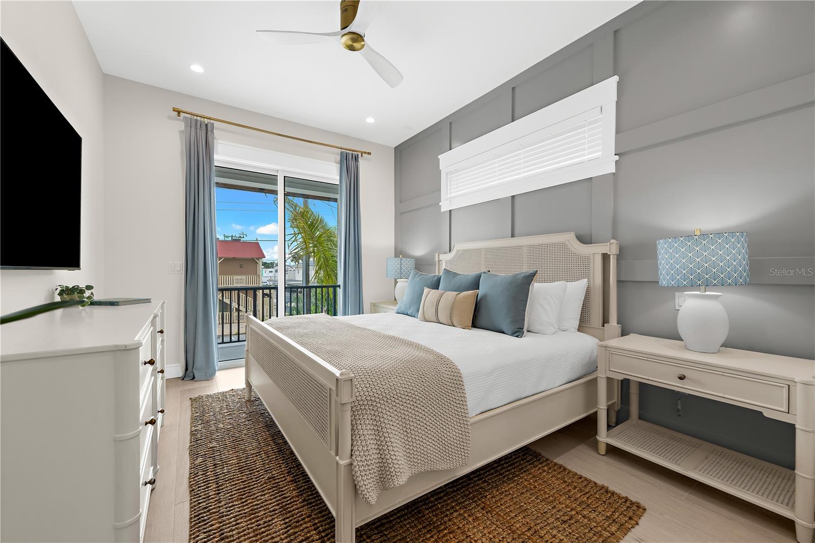 SAINT ARMANDS DIV JOHN RINGLING ESTATES - Residential