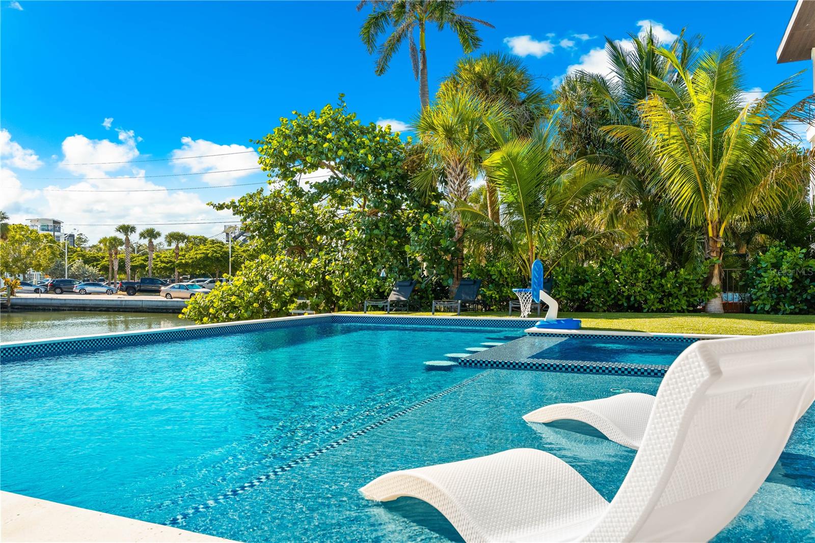 SAINT ARMANDS DIV JOHN RINGLING ESTATES - Residential