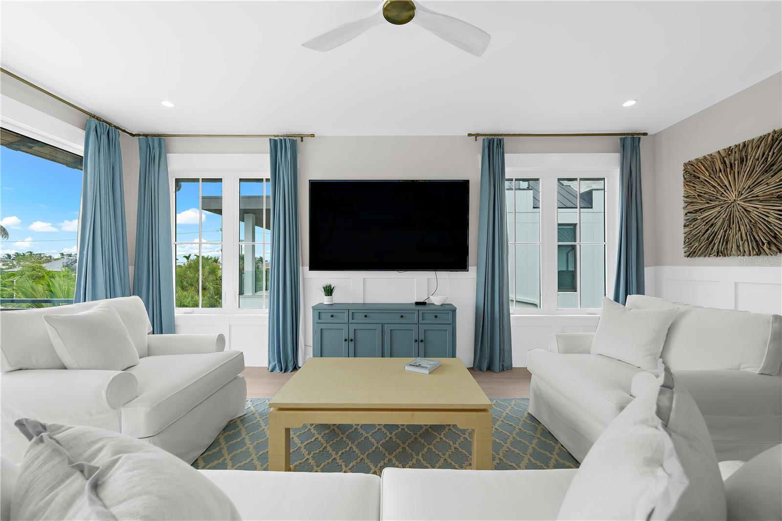 SAINT ARMANDS DIV JOHN RINGLING ESTATES - Residential