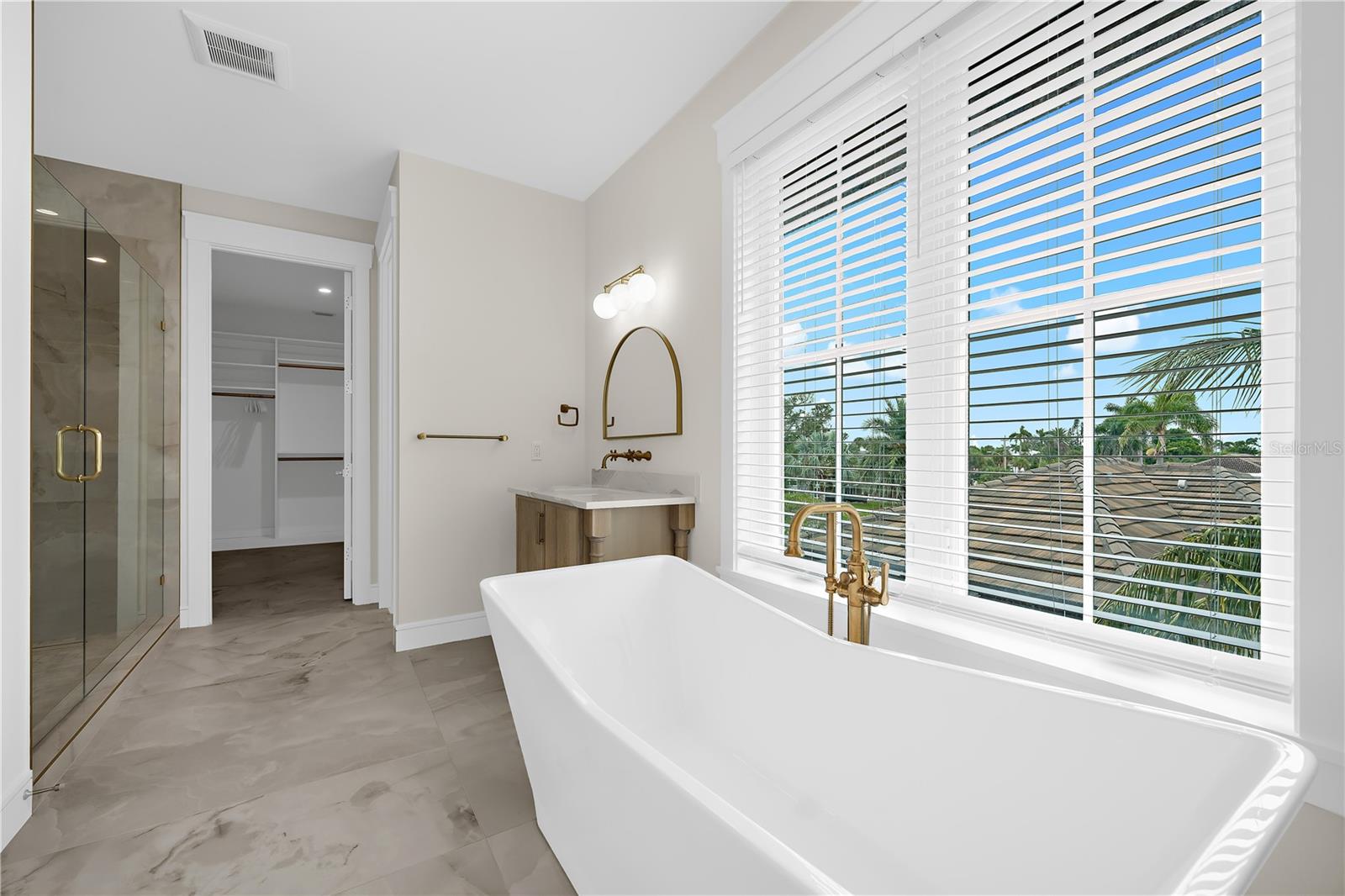 SAINT ARMANDS DIV JOHN RINGLING ESTATES - Residential