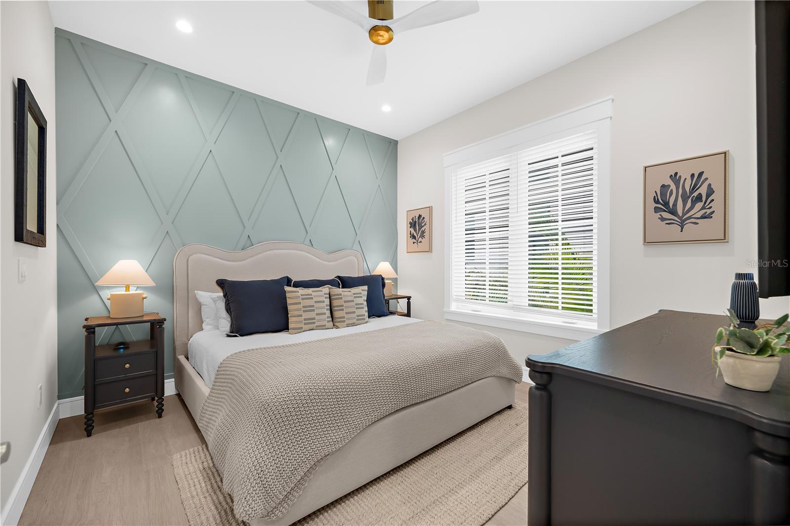 SAINT ARMANDS DIV JOHN RINGLING ESTATES - Residential