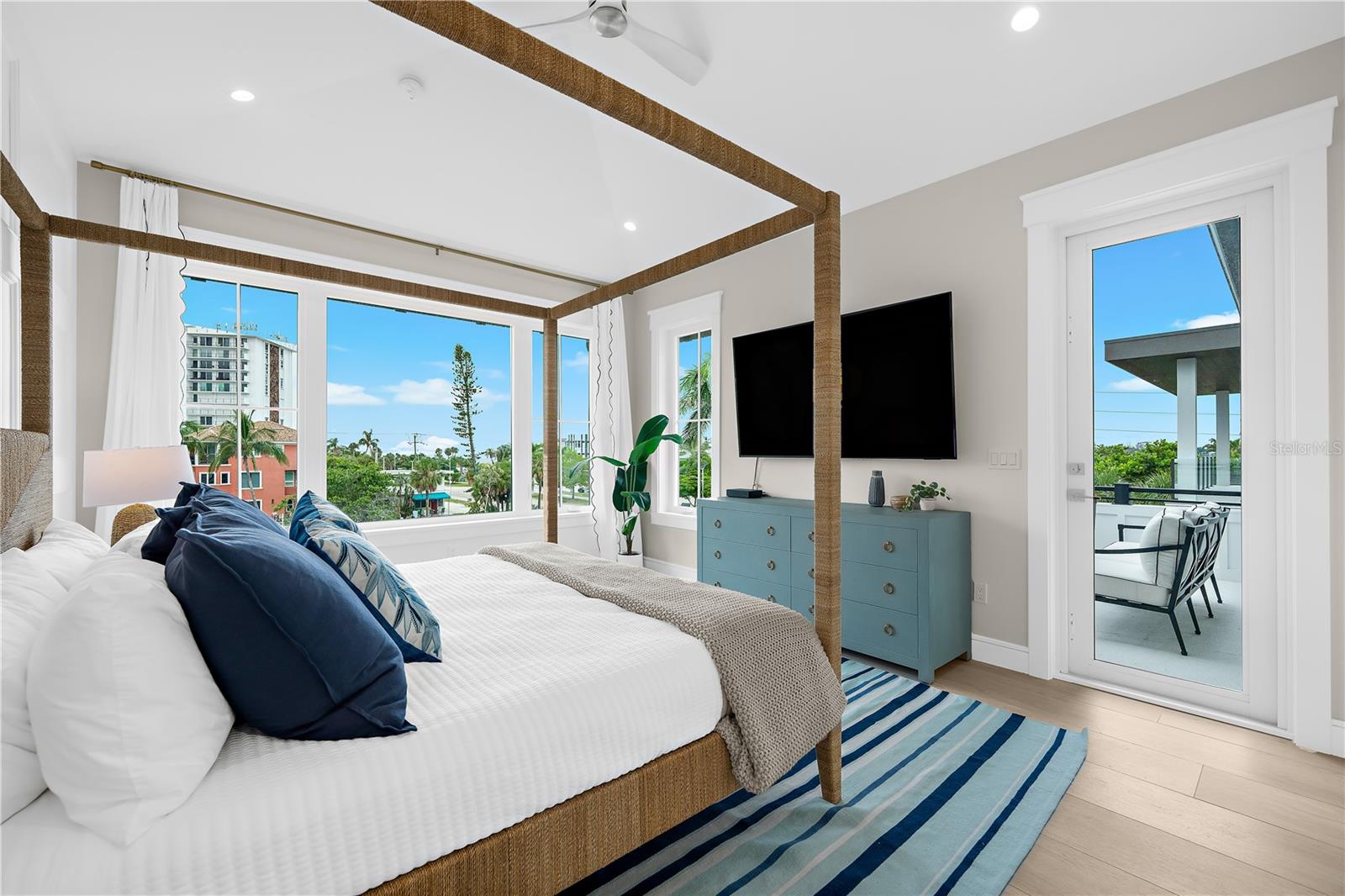SAINT ARMANDS DIV JOHN RINGLING ESTATES - Residential