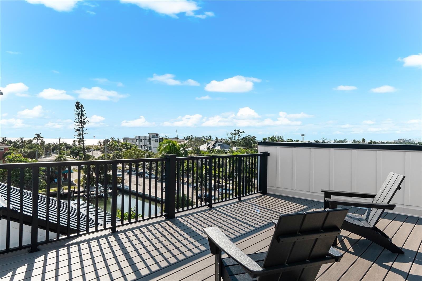 SAINT ARMANDS DIV JOHN RINGLING ESTATES - Residential