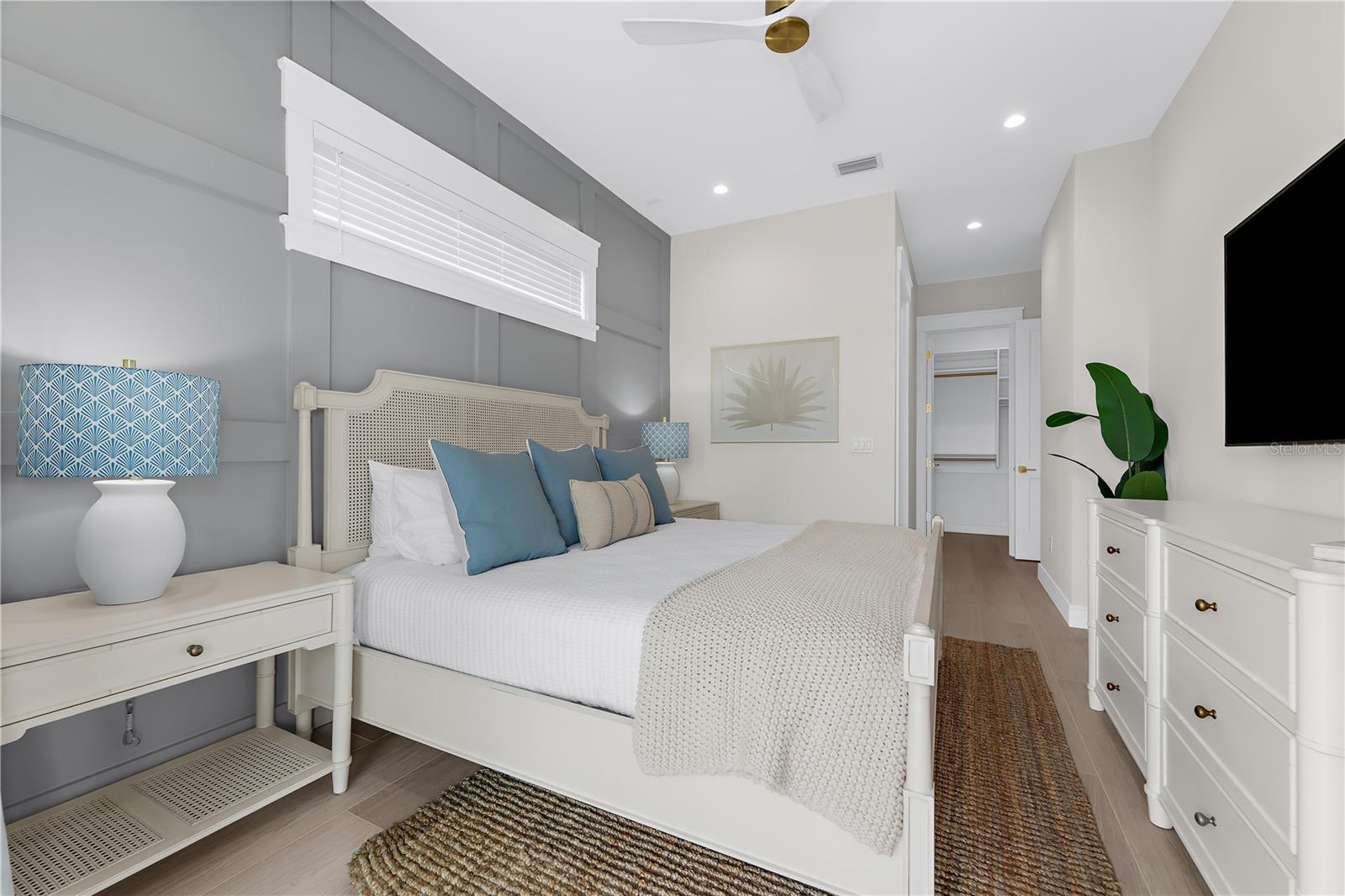 SAINT ARMANDS DIV JOHN RINGLING ESTATES - Residential