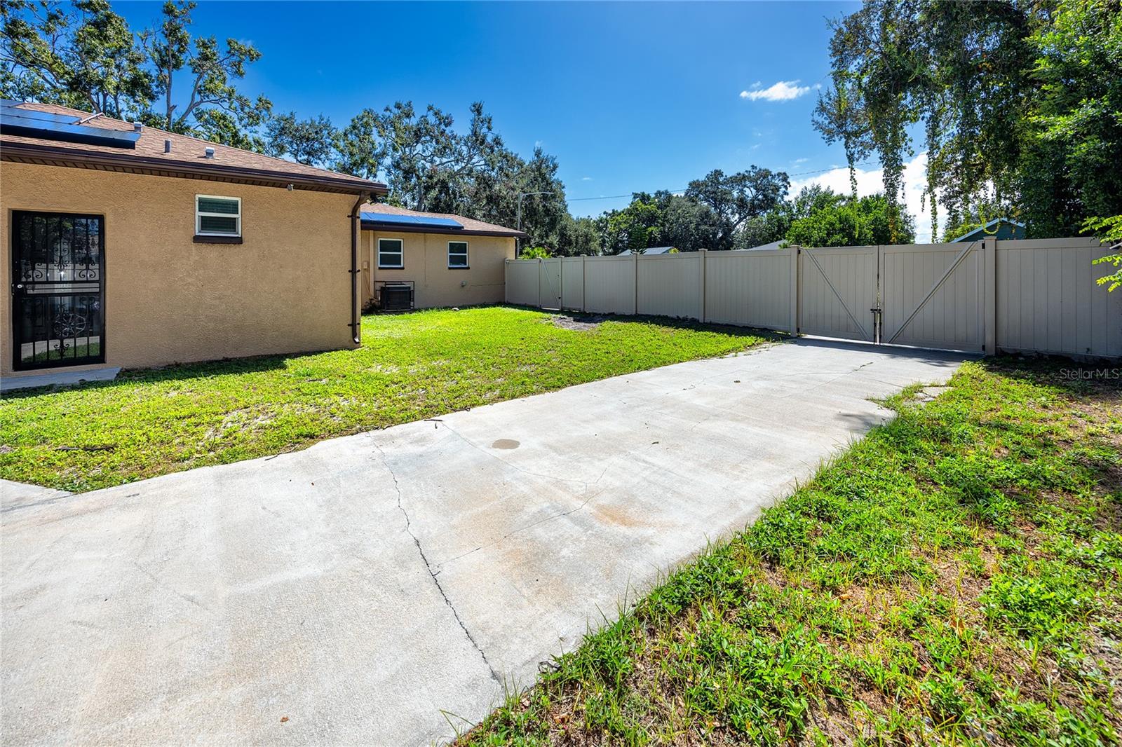 RIDGEWOOD TERRACE - Residential