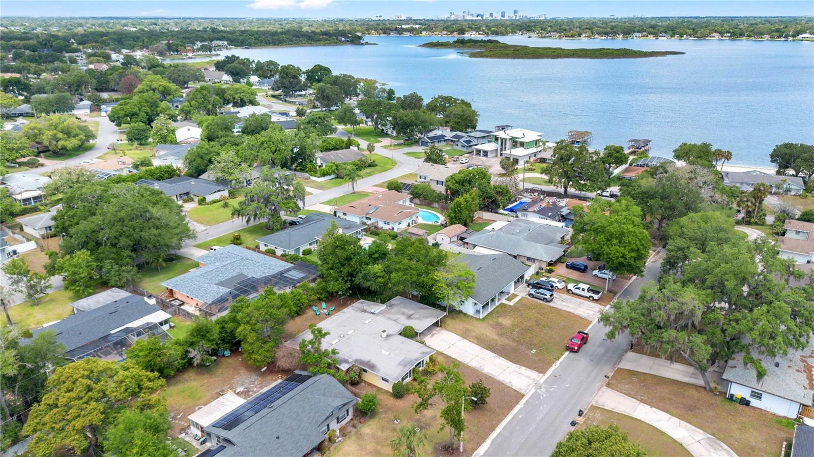 LAKE CONWAY ESTATES - Residential
