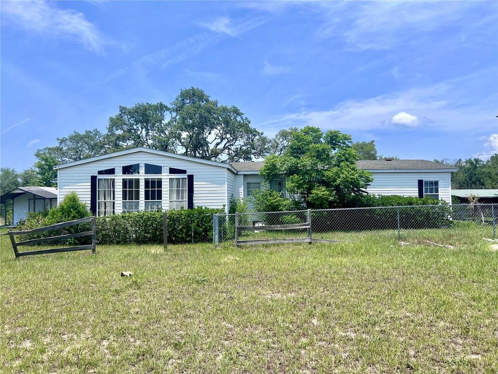 Photo of 12461 Adams Street, Brooksville, FL 34613 (MLS # TB8407090)