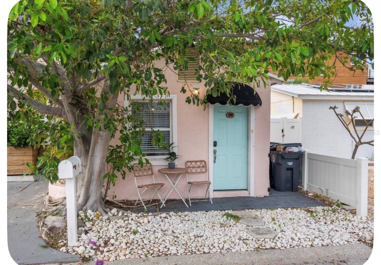 106 E BAY DRIVE