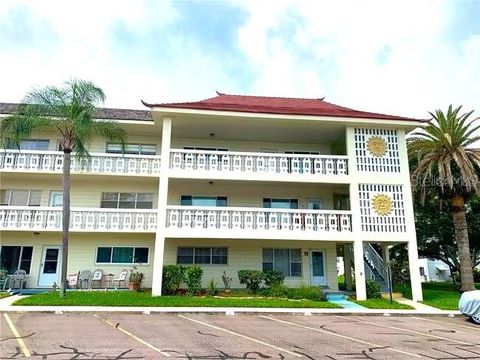 2451 CANADIAN WAY 59 CLEARWATER FL 33763