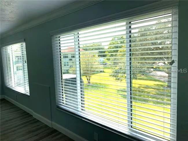 ON TOP OF THE WORLD - Residential Lease