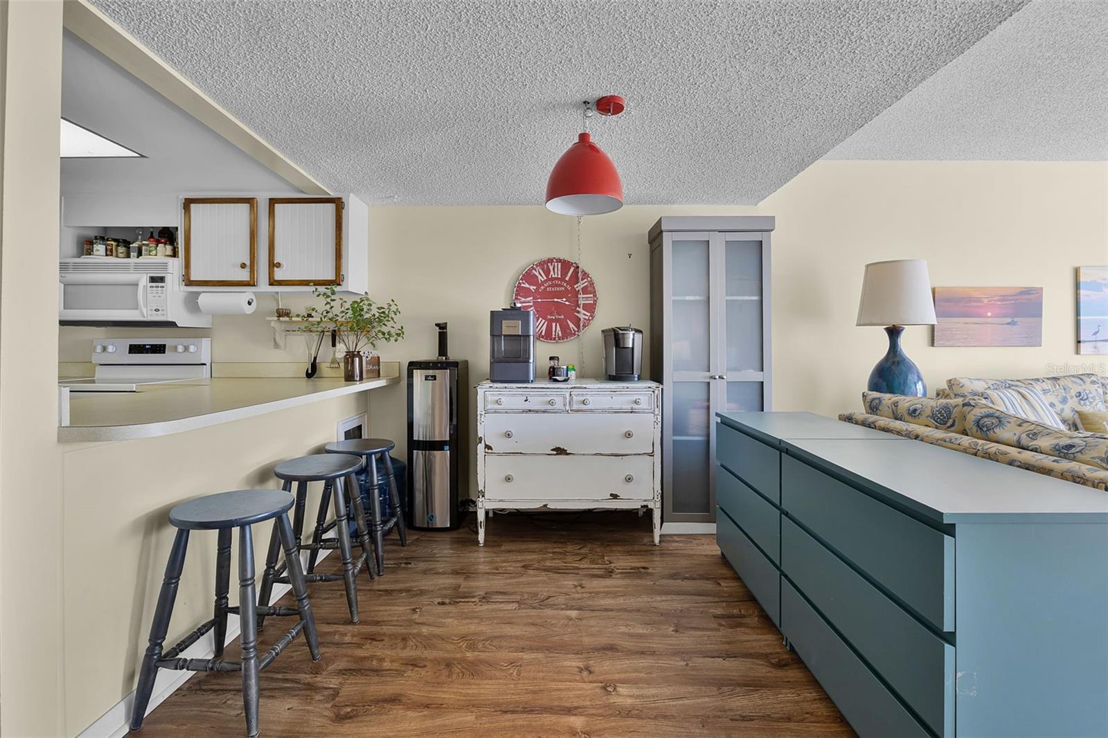 MOUNT DORA VILLA DORA CONDO UNIT 01 - Residential