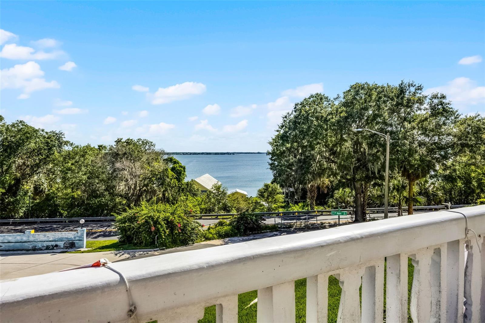 MOUNT DORA VILLA DORA CONDO UNIT 01 - Residential