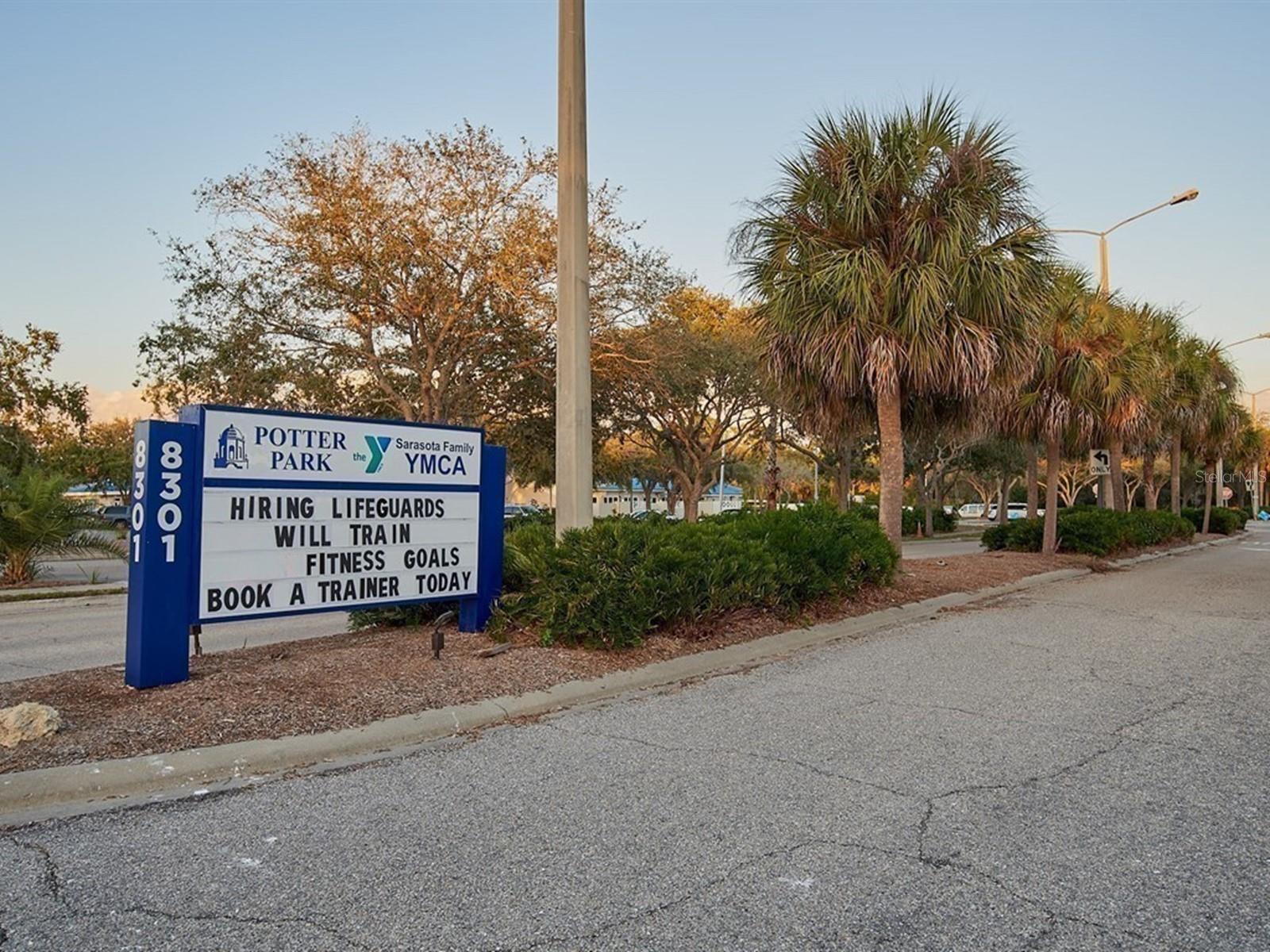 GULF GATE WOODS - Residential