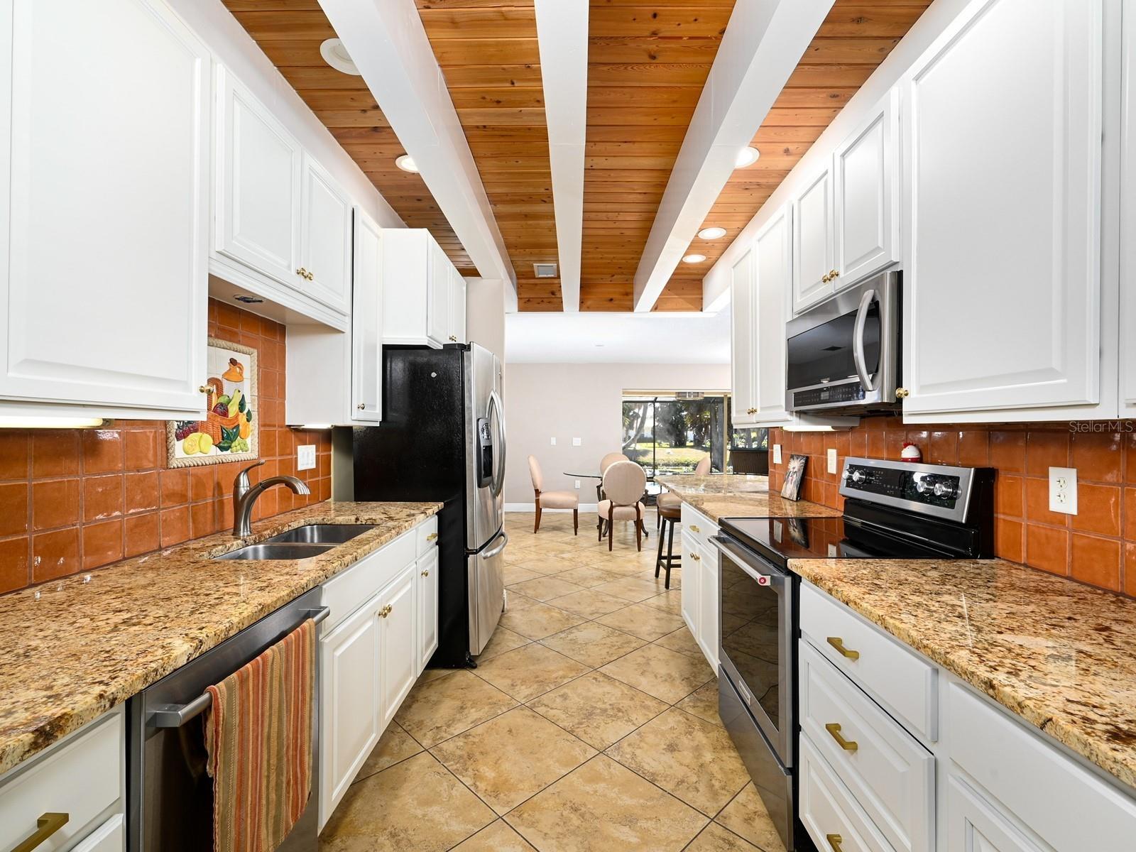 GULF GATE WOODS - Residential