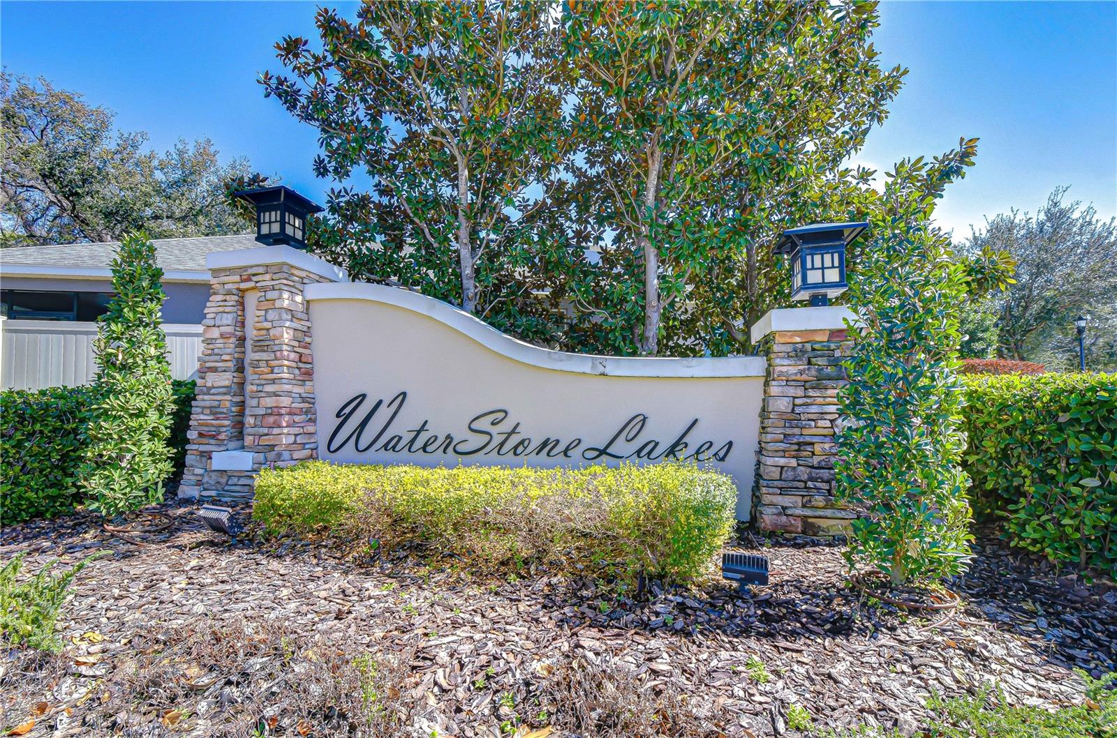 WATERSTONE LAKES - Residential