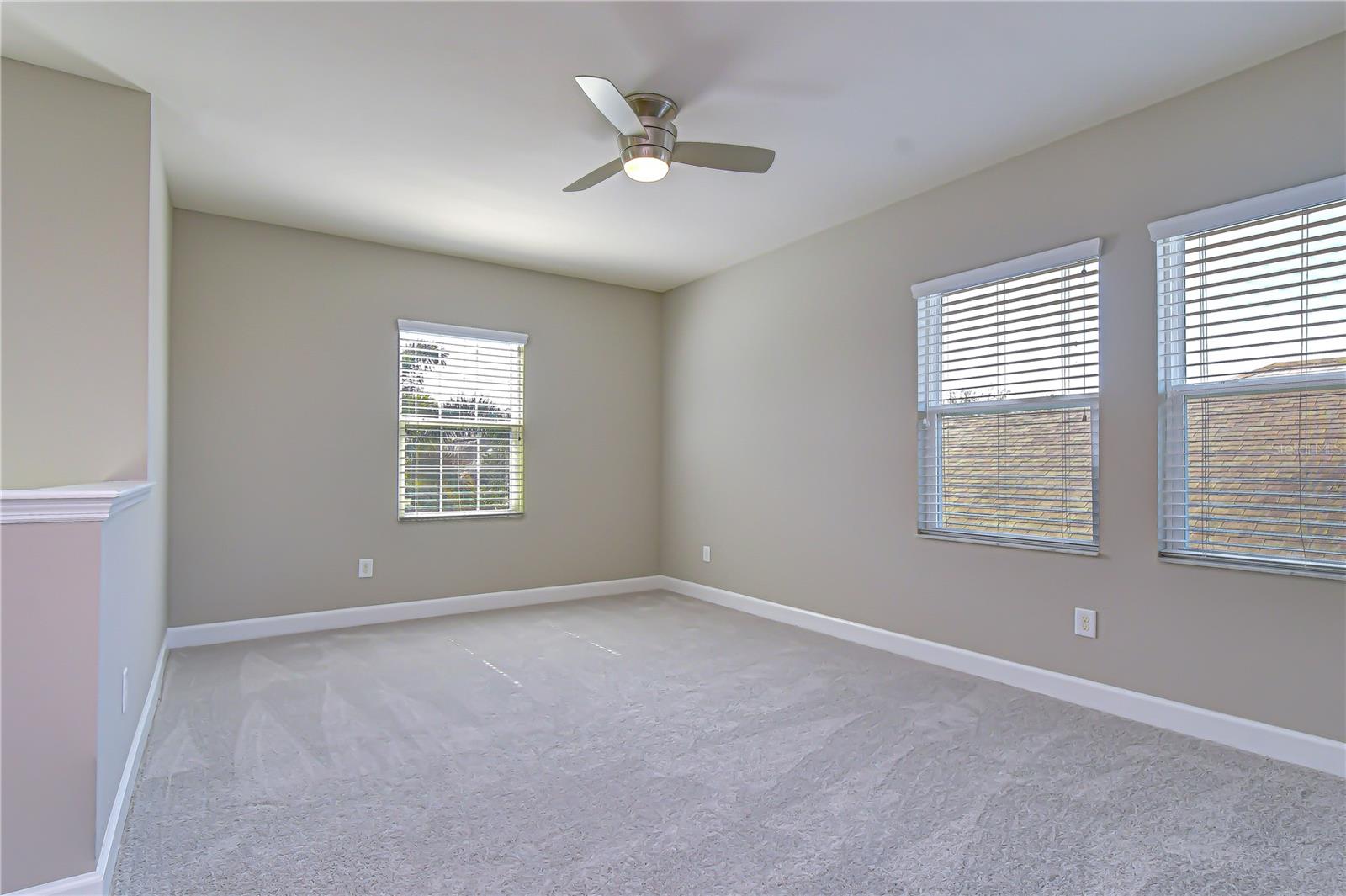 WATERSTONE LAKES - Residential