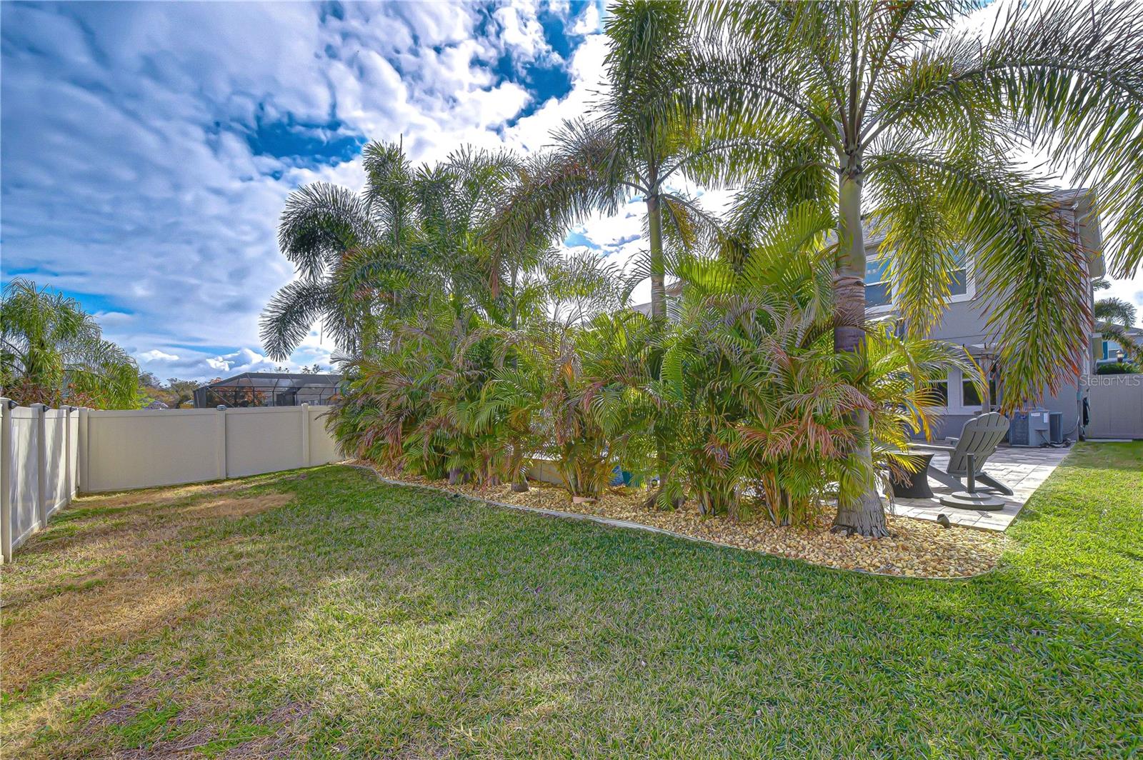 WATERSTONE LAKES - Residential