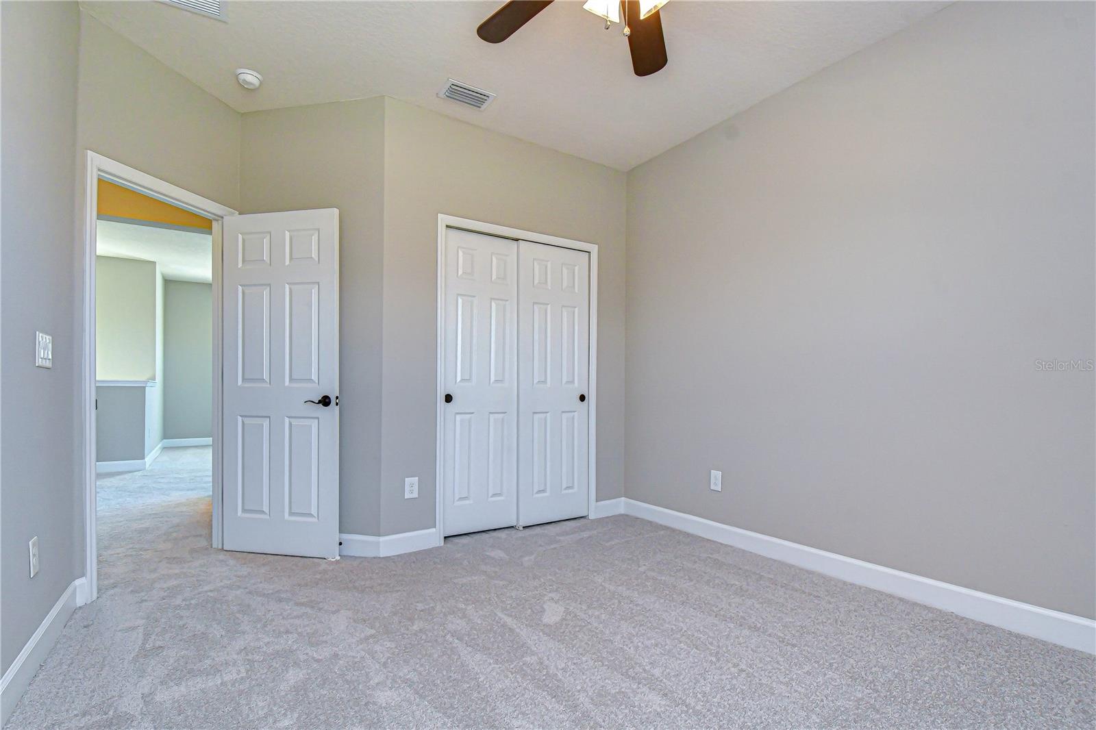 WATERSTONE LAKES - Residential