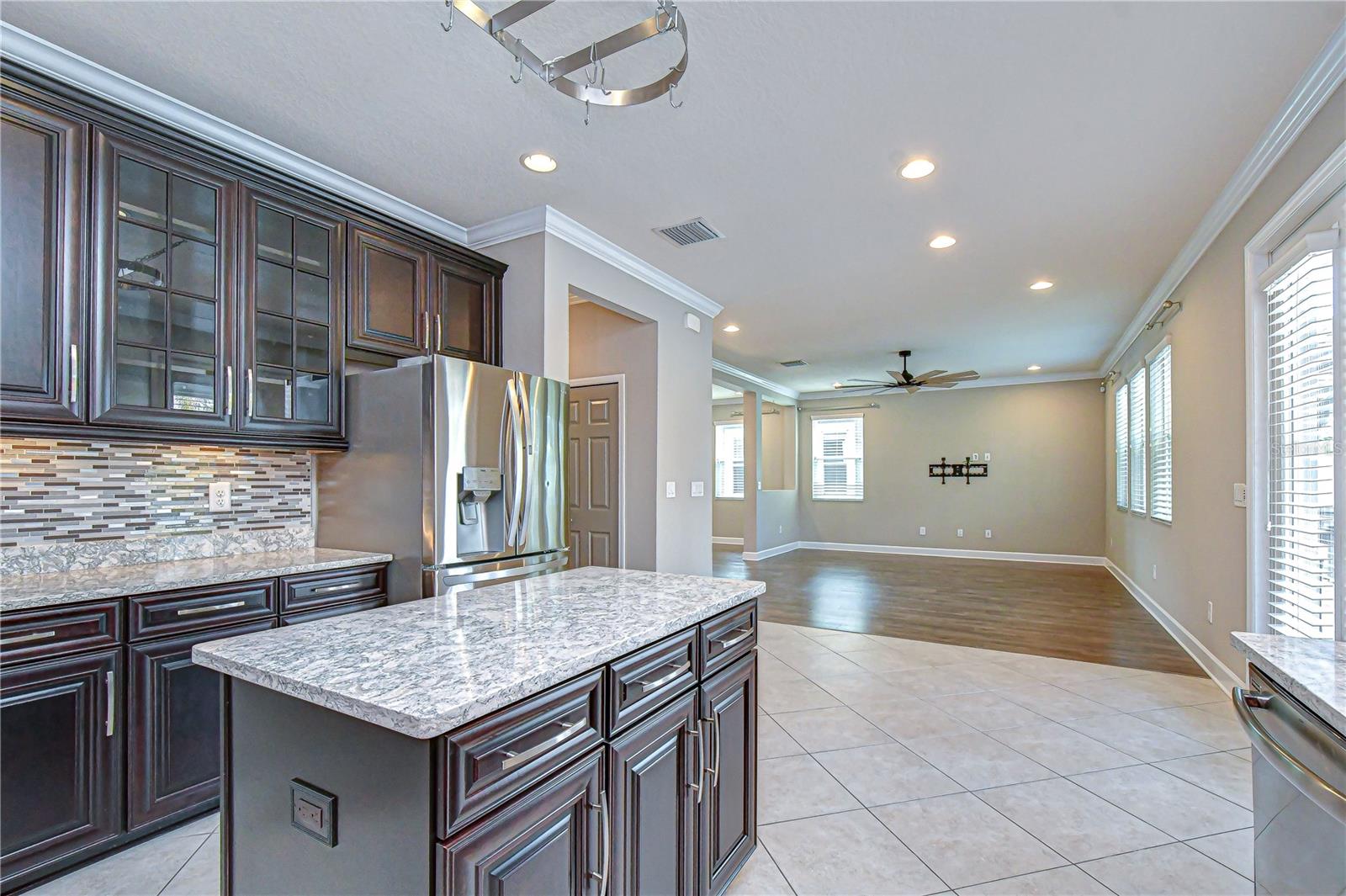 WATERSTONE LAKES - Residential