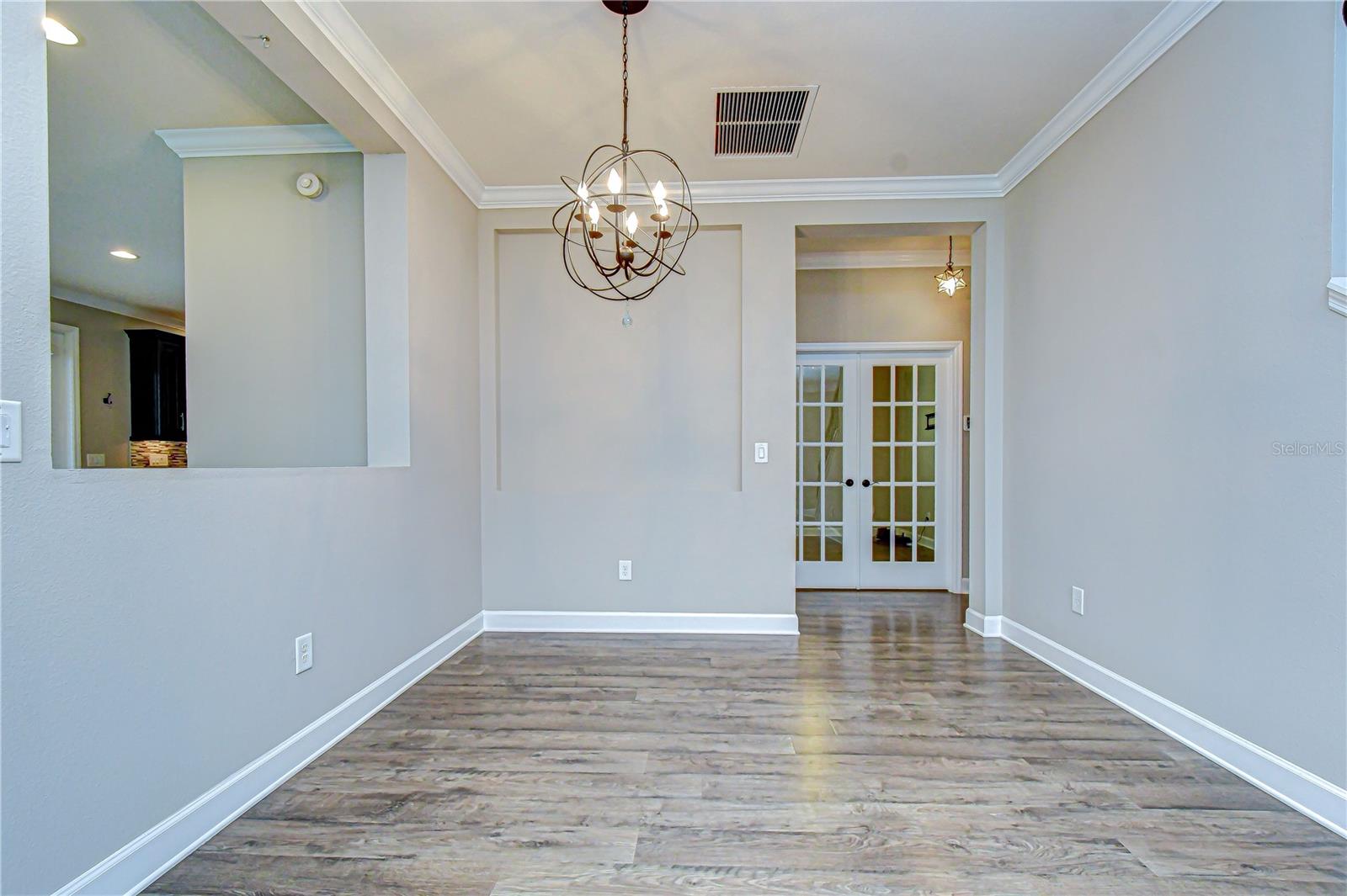 WATERSTONE LAKES - Residential