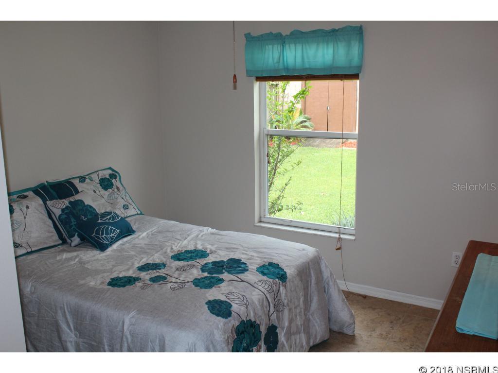 Florida Shores 01 - Residential