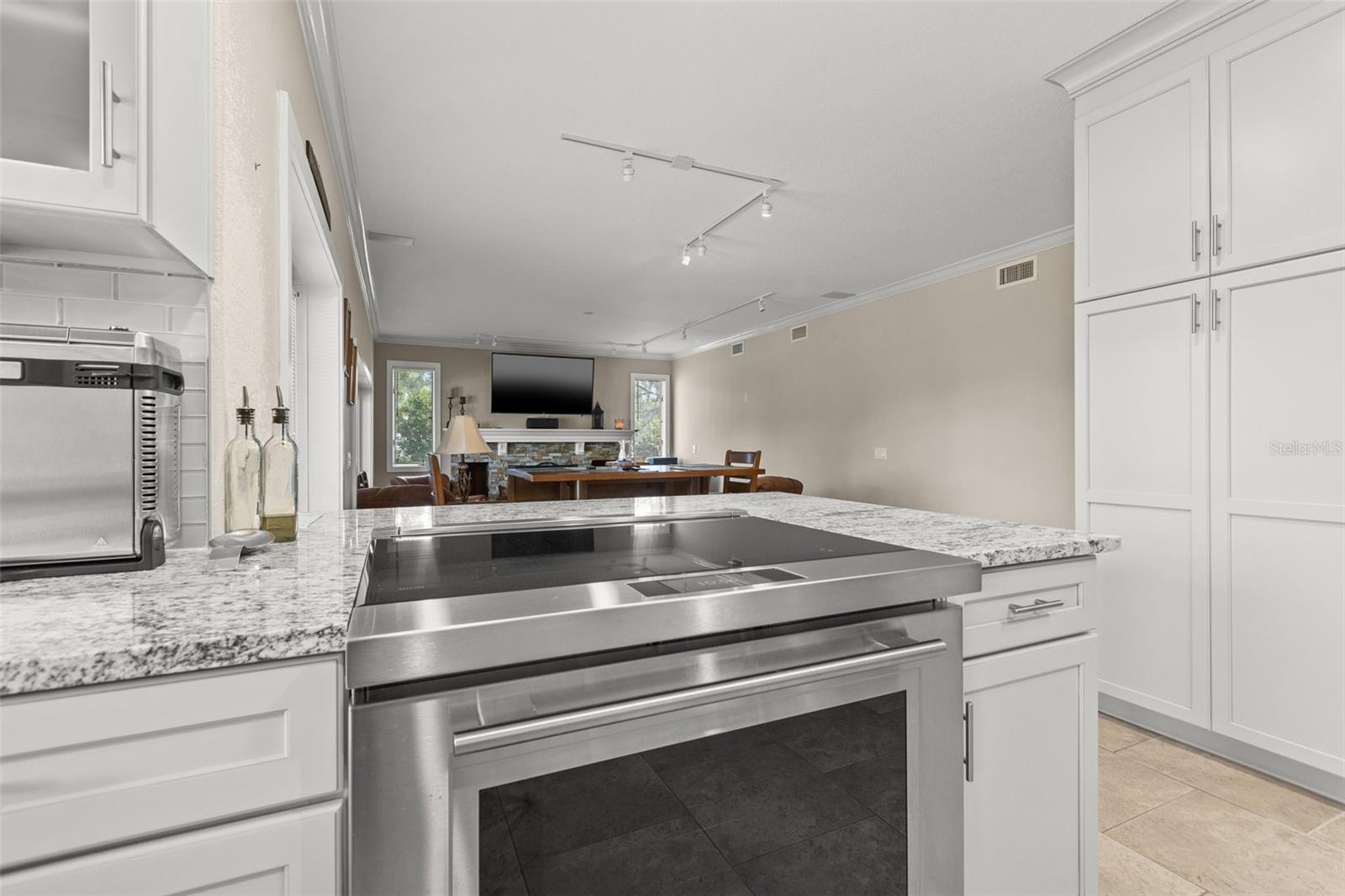 TAMPA & TARPON SPGS LAND CO - Residential