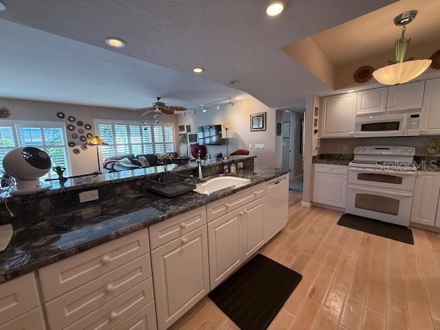 3806 GULF OF MEXICO DRIVE C108