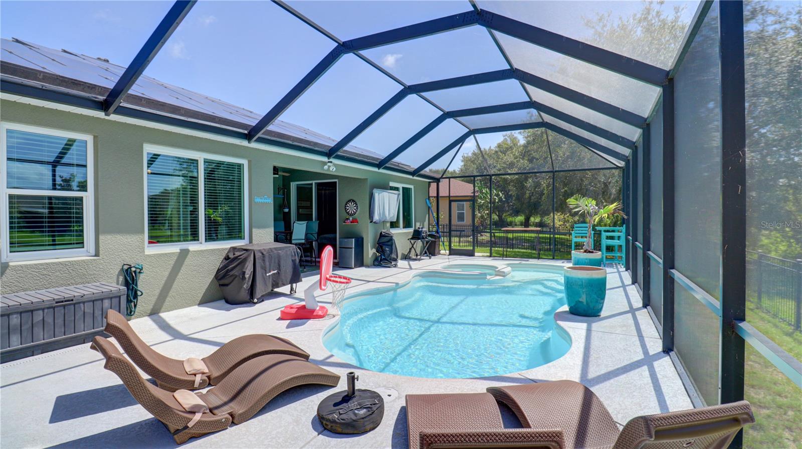 5725 JUSTICIA LOOP