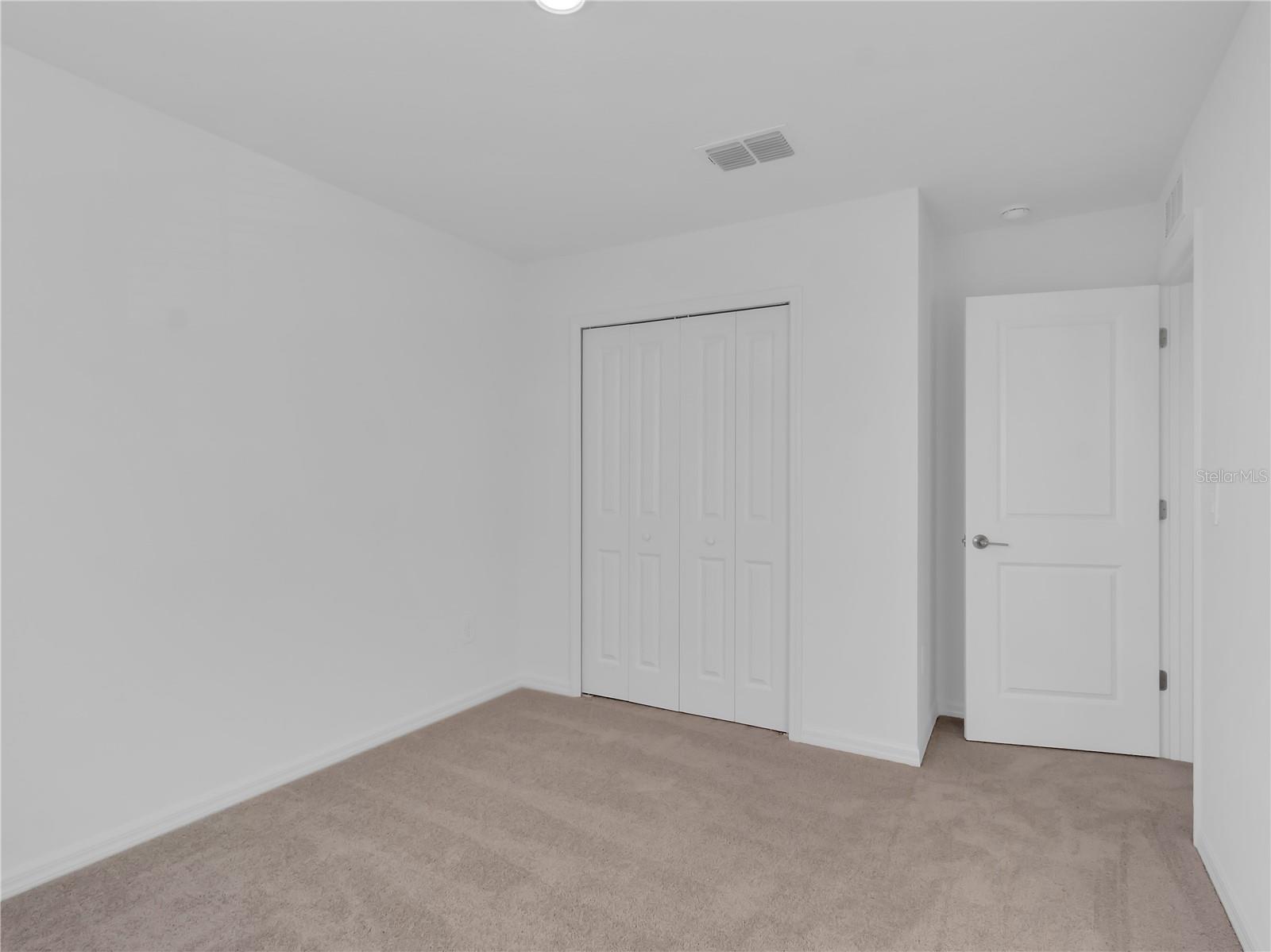 PROSPERITY LAKES - Residential Lease