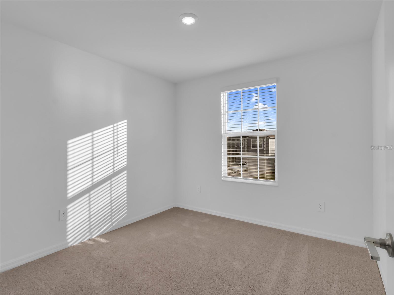 PROSPERITY LAKES - Residential Lease