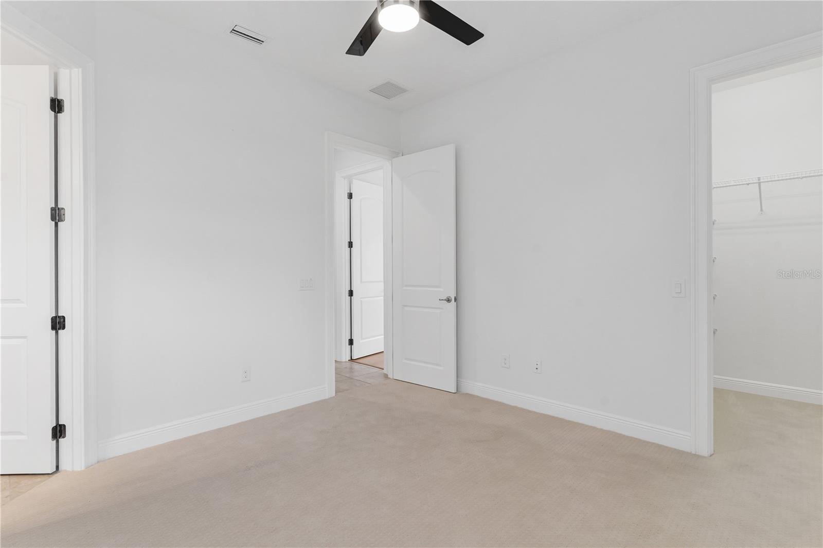 HARBOR HILLS - Residential