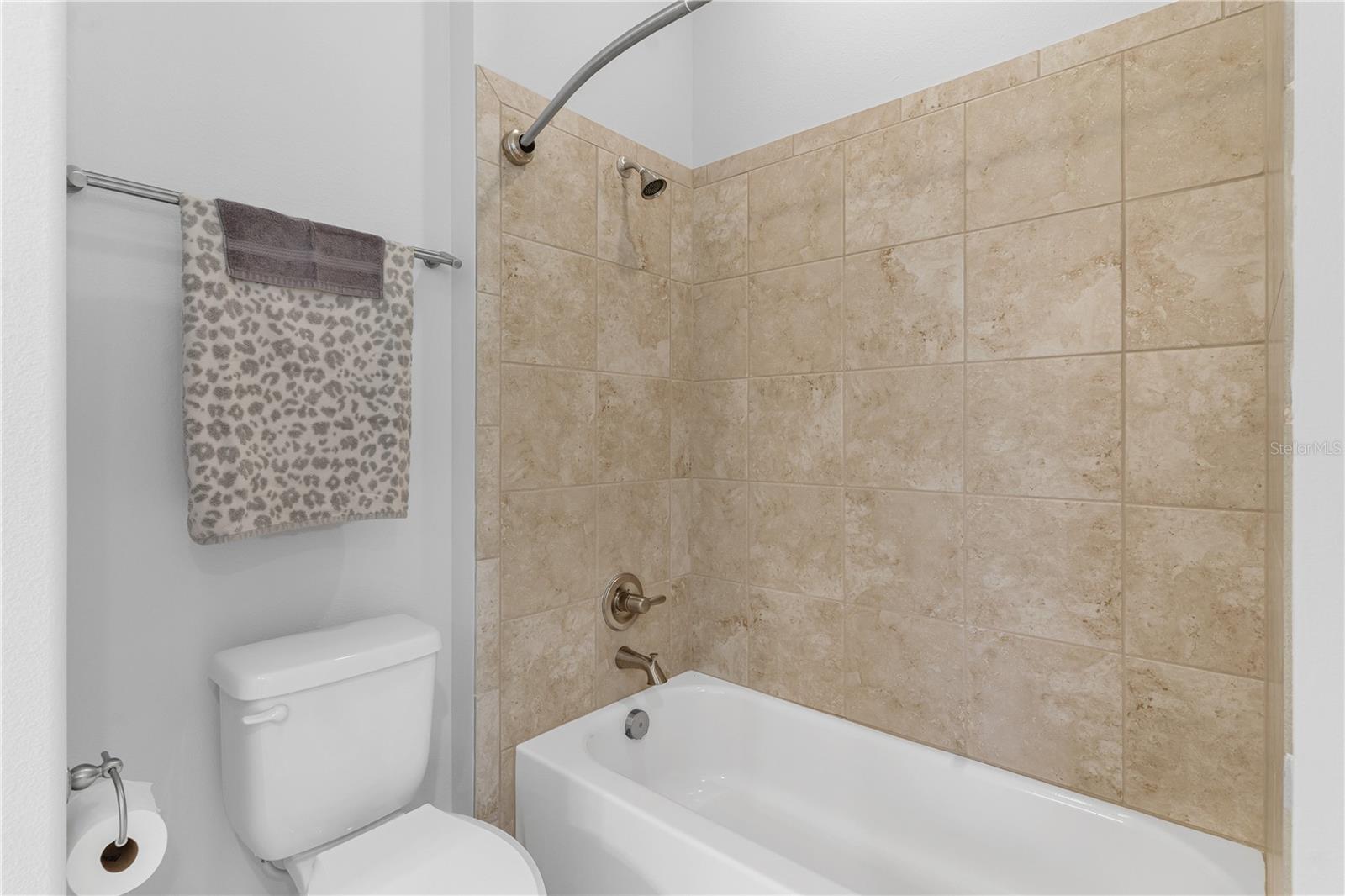 HARBOR HILLS - Residential