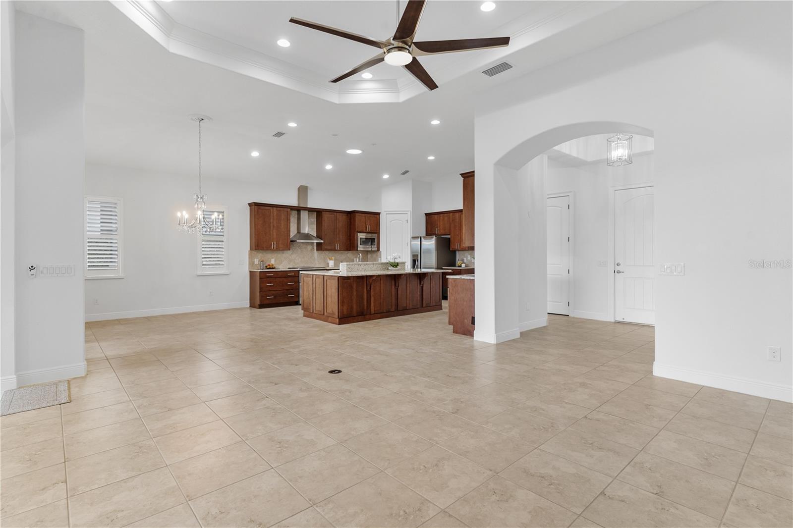 HARBOR HILLS - Residential