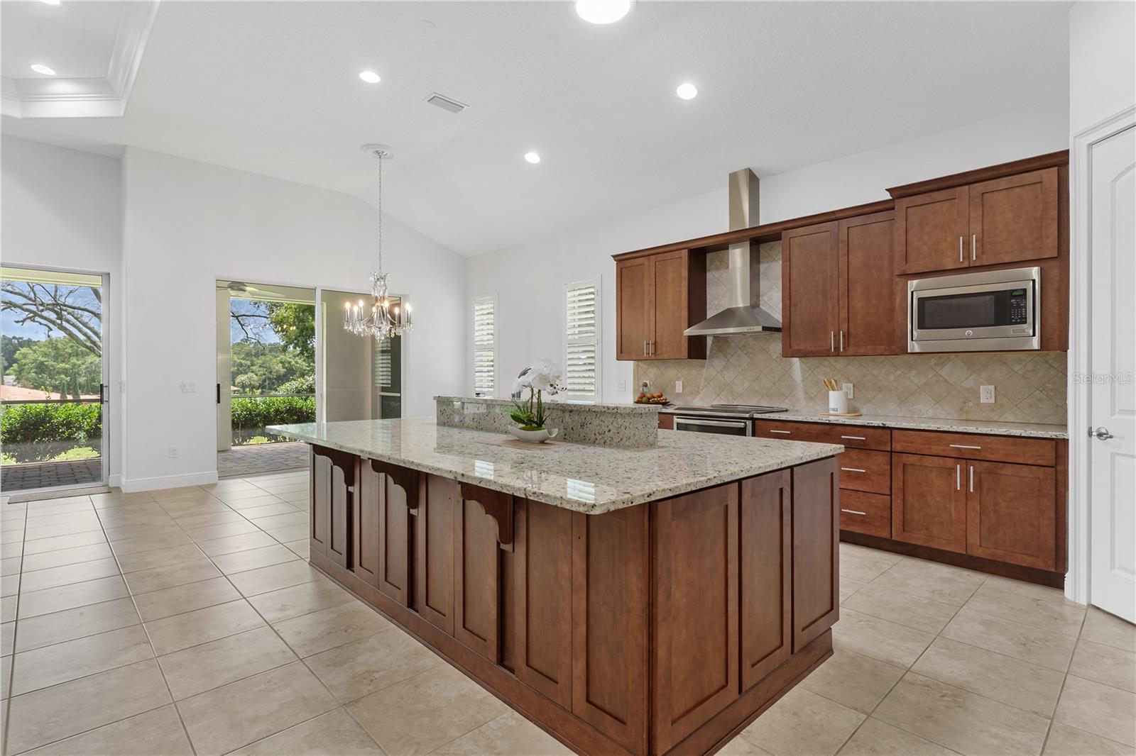 HARBOR HILLS - Residential