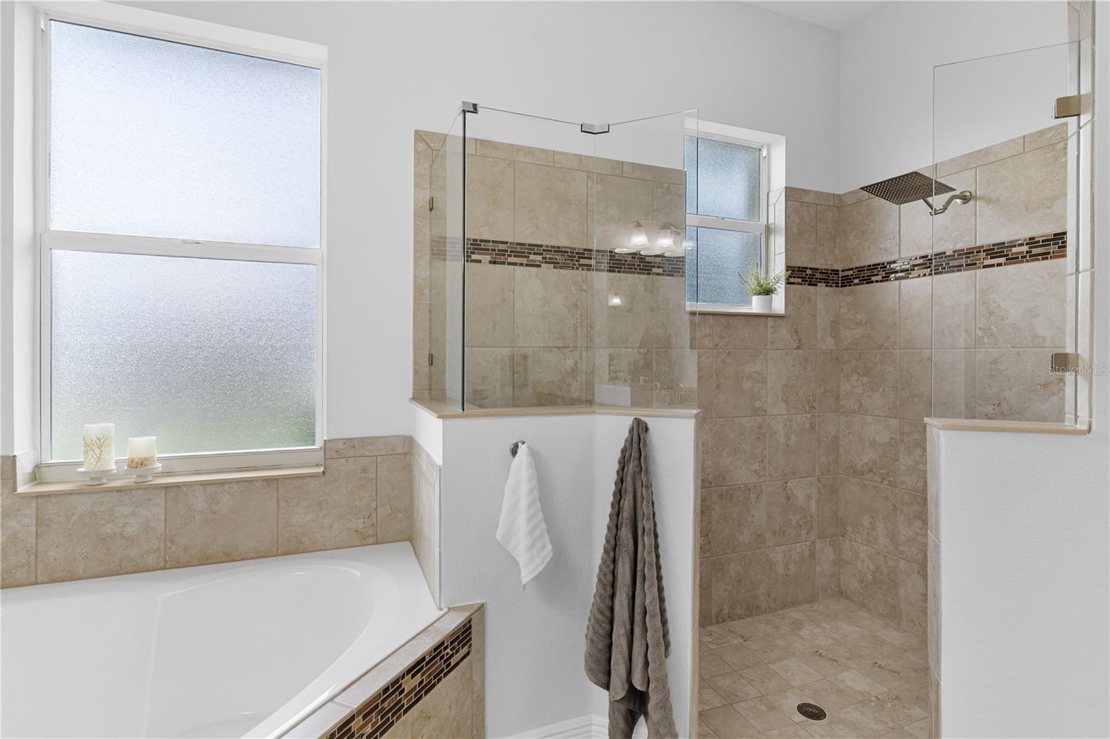 HARBOR HILLS - Residential