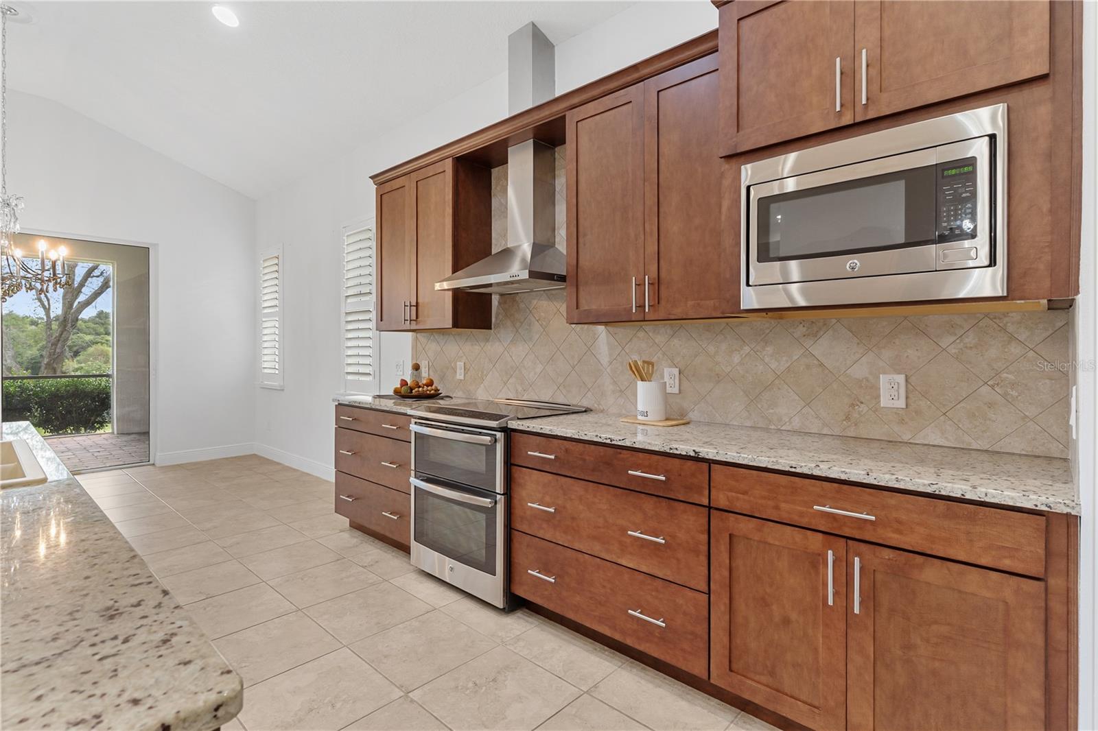 HARBOR HILLS - Residential