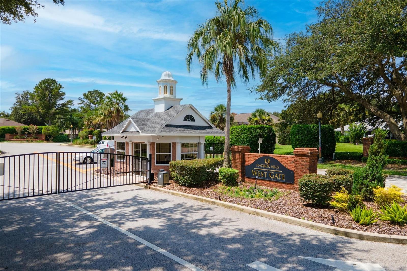 HARBOR HILLS - Residential