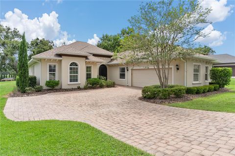 5312 MEADOW HILL LOOP LADY LAKE FL 32159