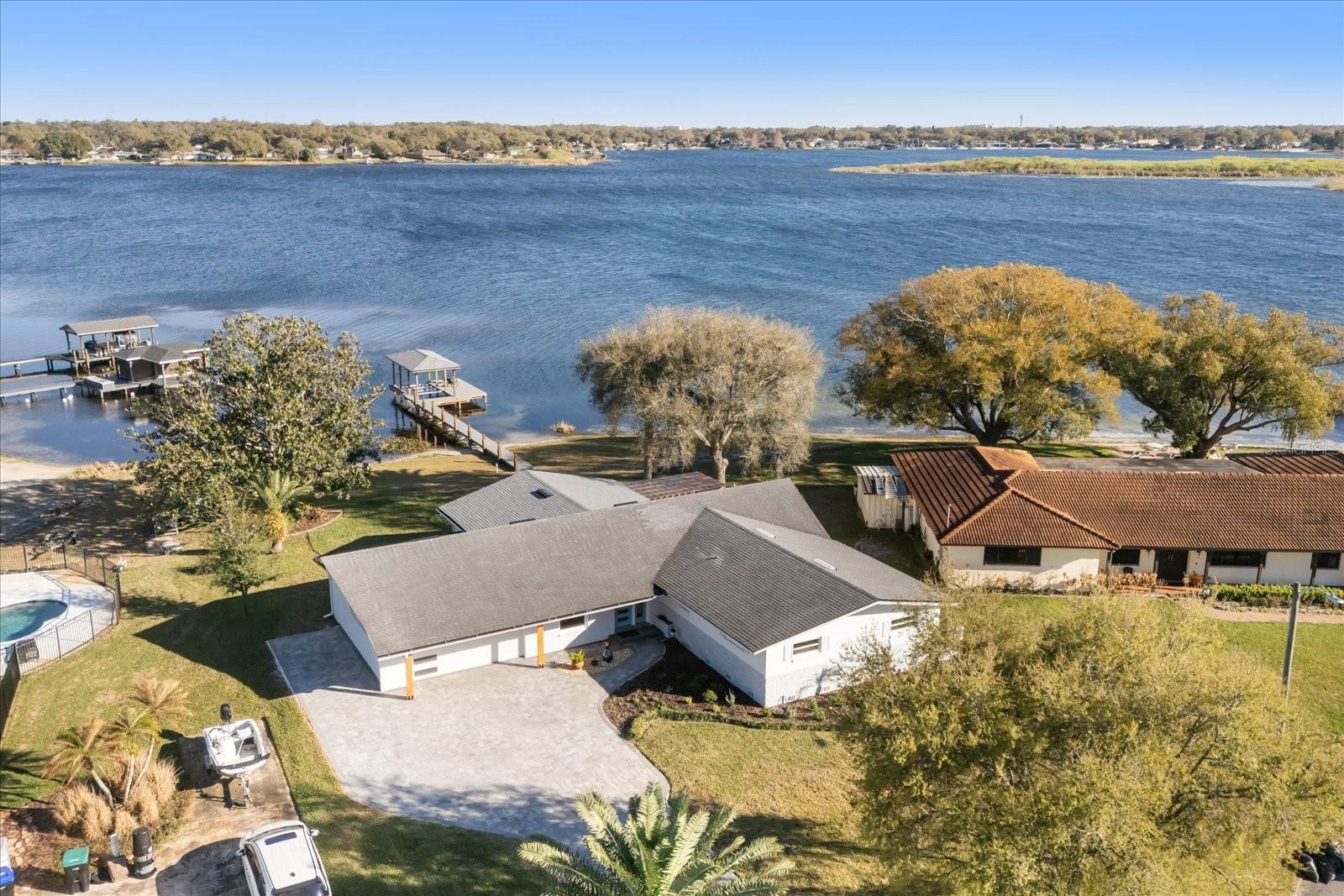 WATERFRONT ESTATES 3RD ADD - Residential