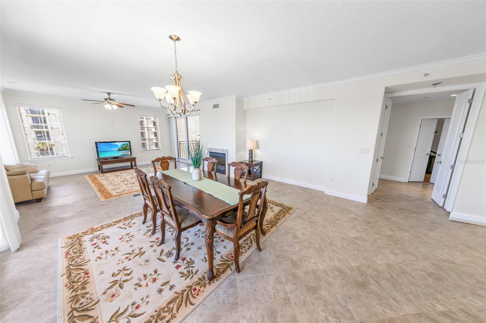 2515 S ATLANTIC AVENUE 301