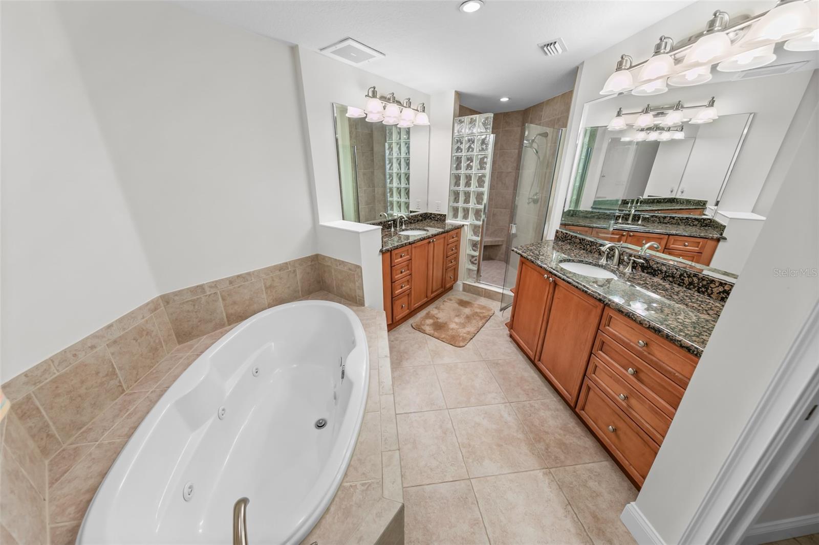 BELLA VISTA CONDO - Residential