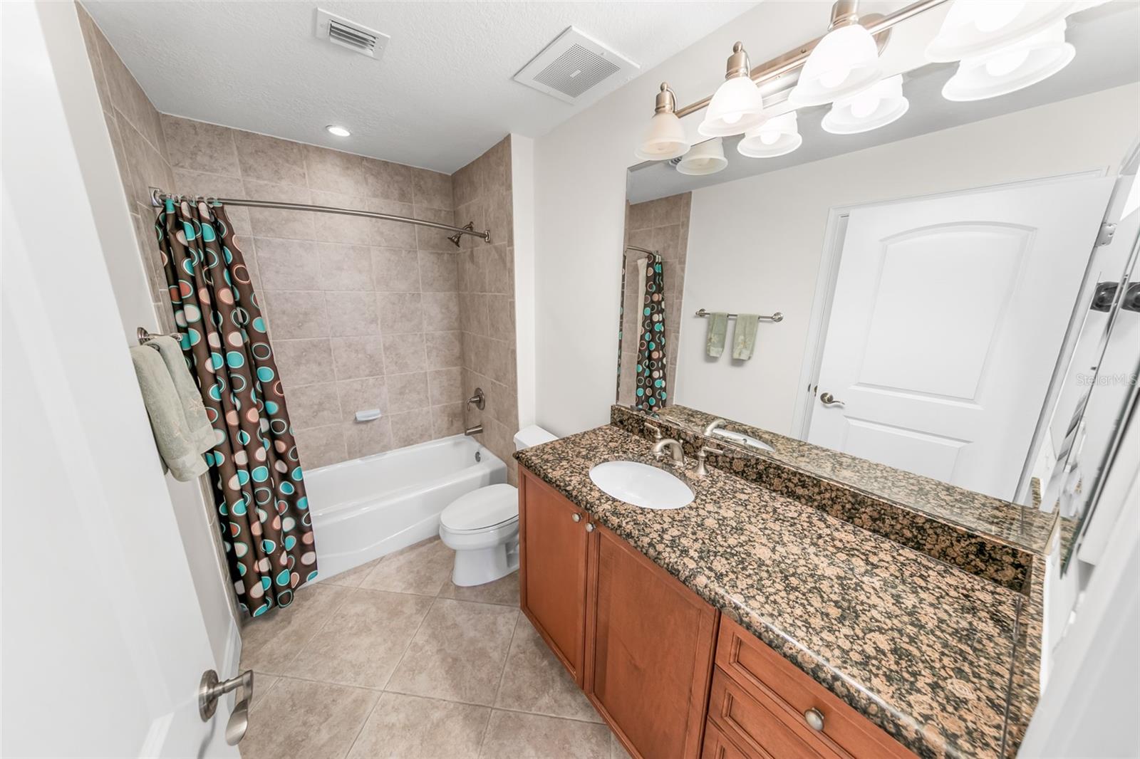 BELLA VISTA CONDO - Residential