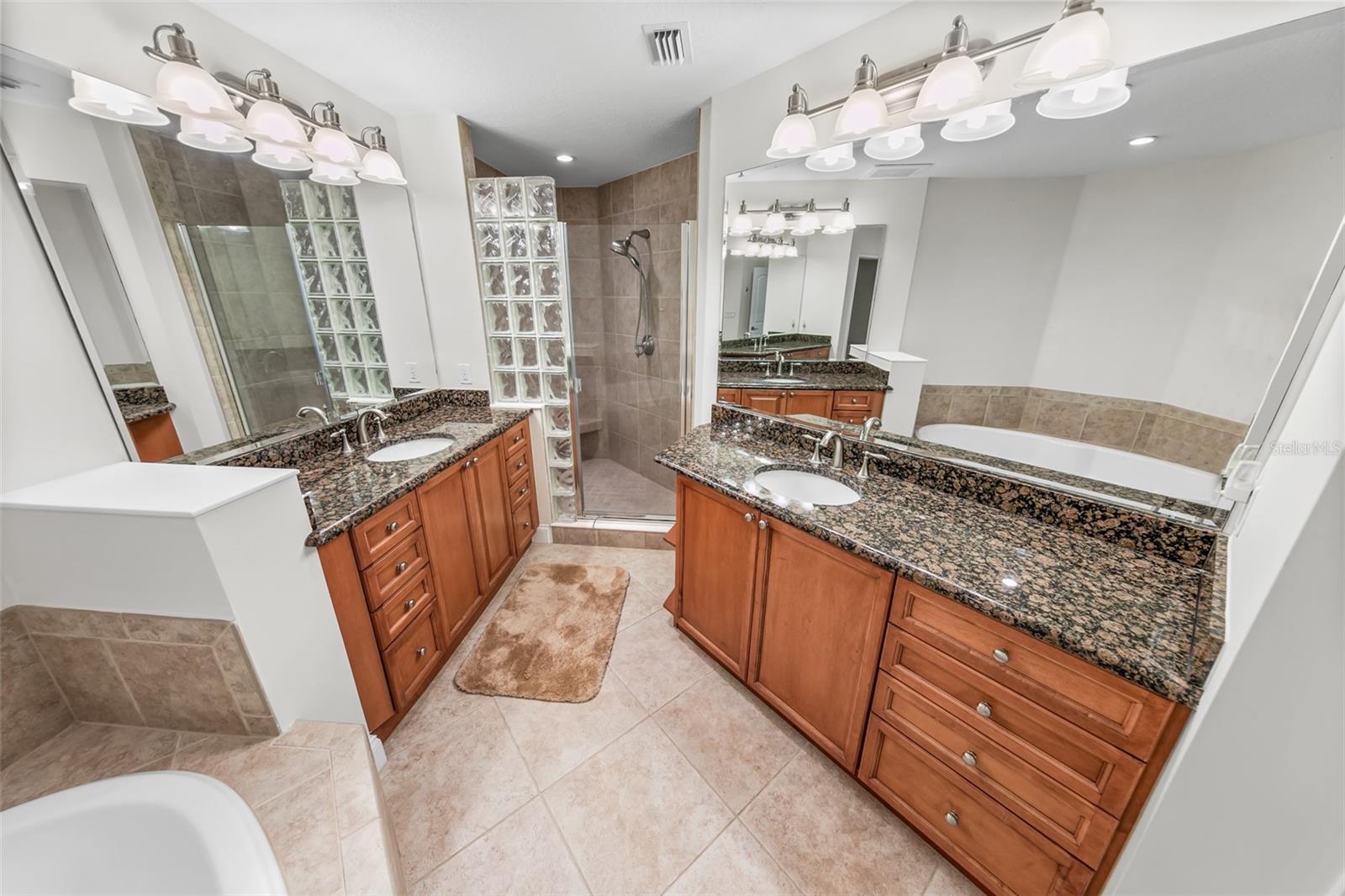 BELLA VISTA CONDO - Residential