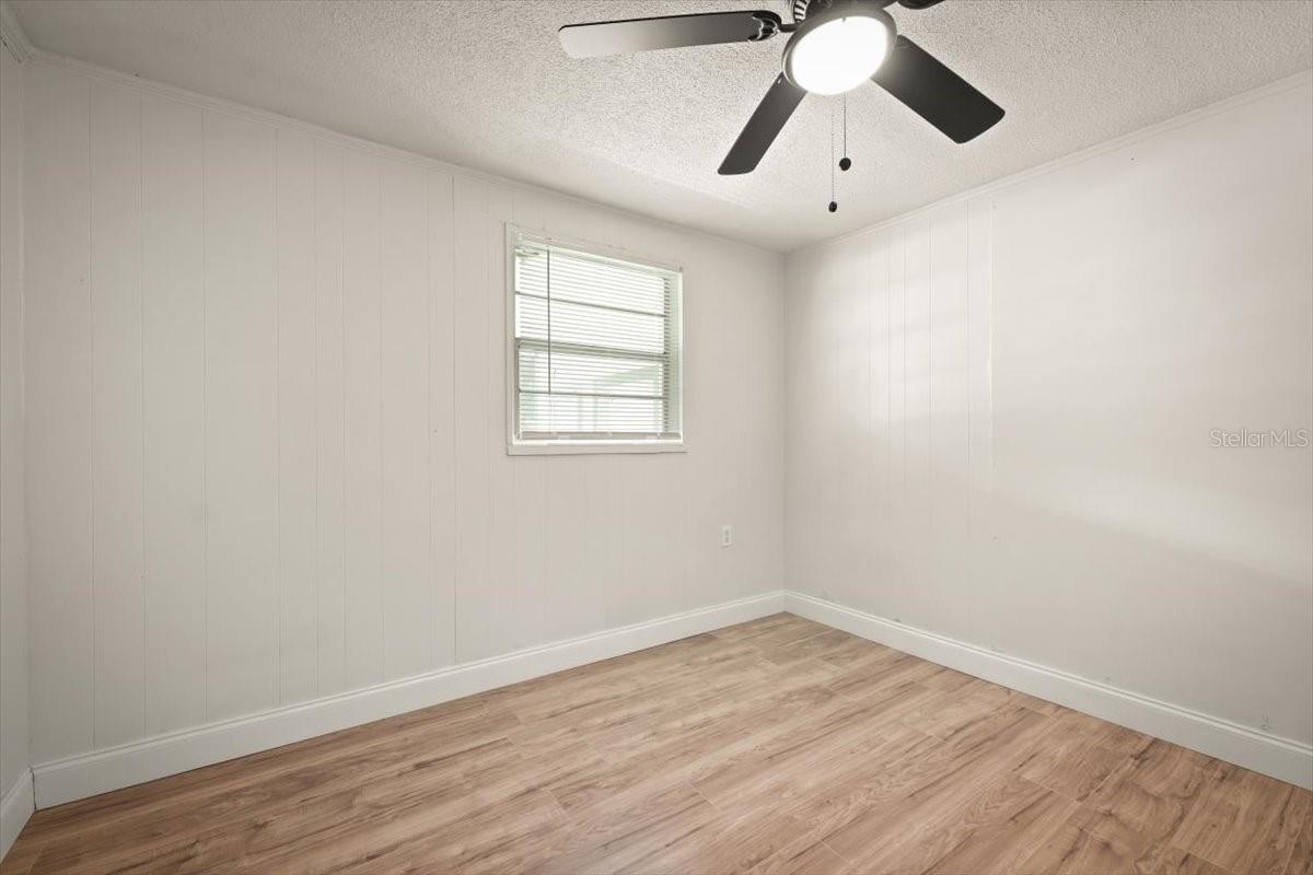 LINCOLN VILLAS - Residential