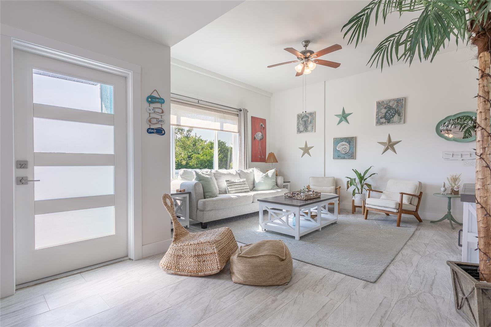 SOUTH VENICE - Residential