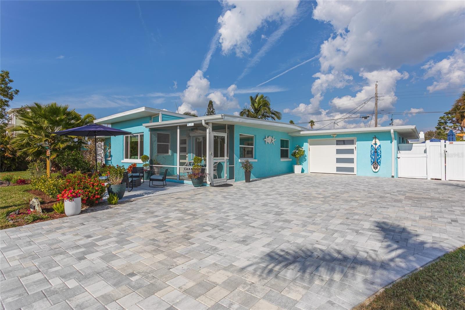 SOUTH VENICE - Residential